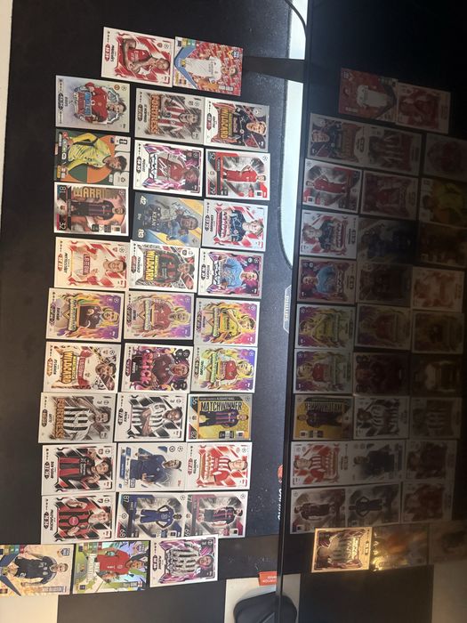 Футболни карти match attax
