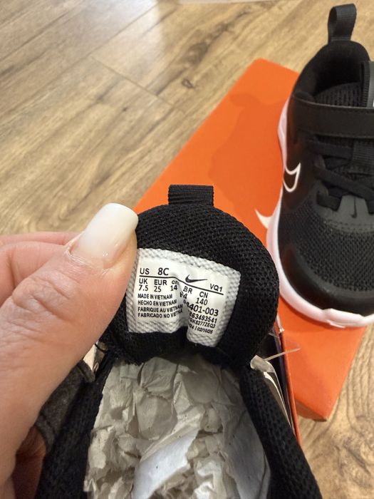 Детские кроссовки NIKE