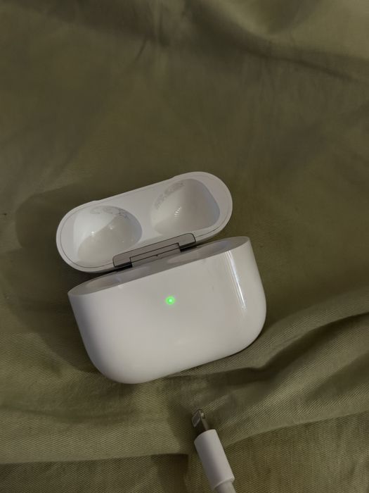 Кейс airpods 3 original в идеале