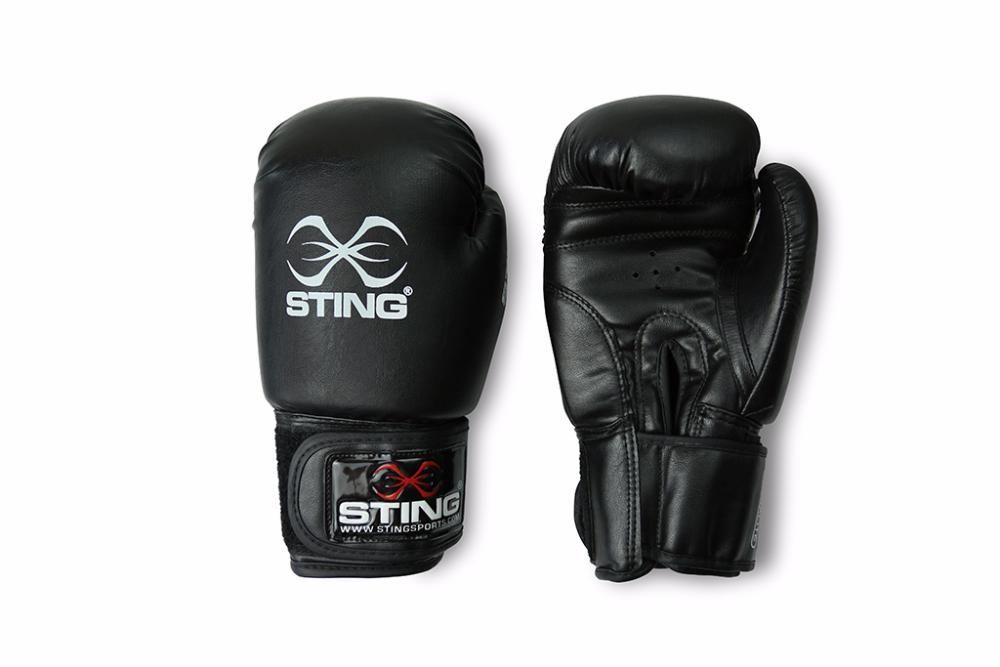 Боксерские перчатки