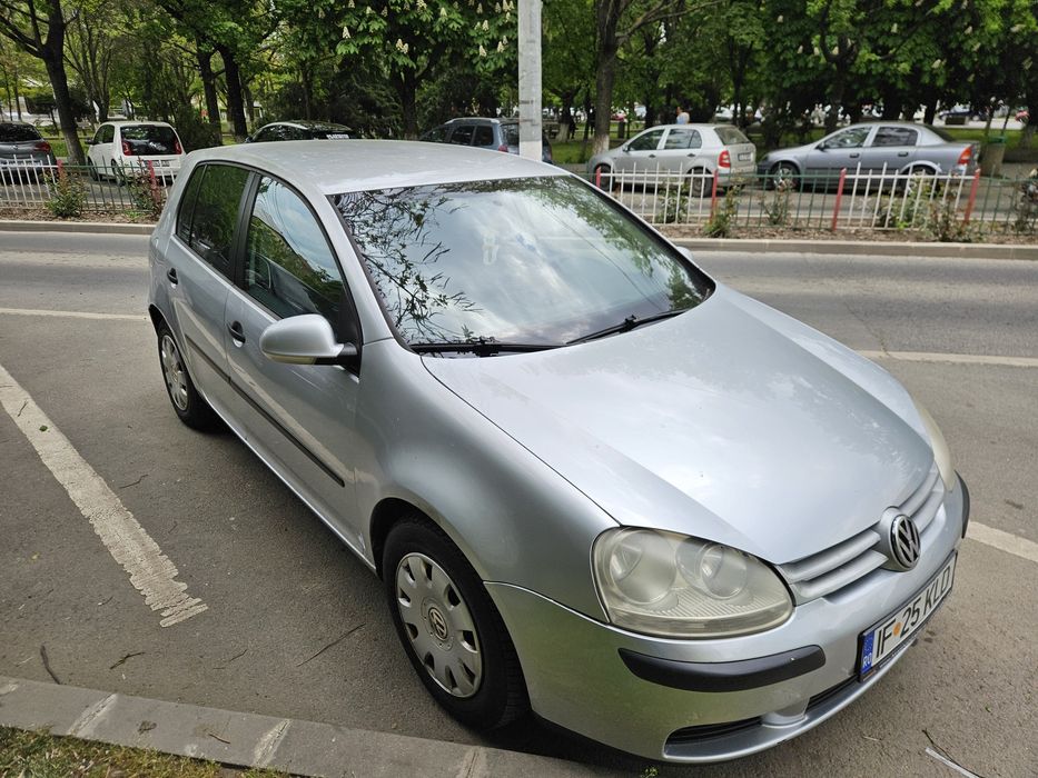 Vând Vw Golf 5 1.9 Tdi 105 cp