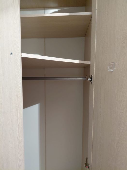 Продается угловой шкаф