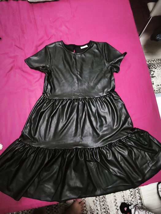 Rochie piele sintetica LC WAIKIKI 12-13 ANI că noua