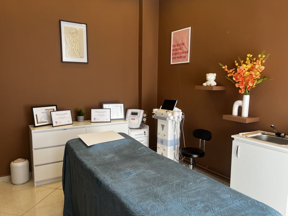 Vand afacere la cheie | Turnkey Business for Sale