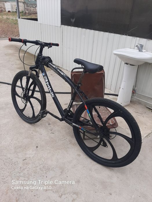 Продаю велик на ходу !