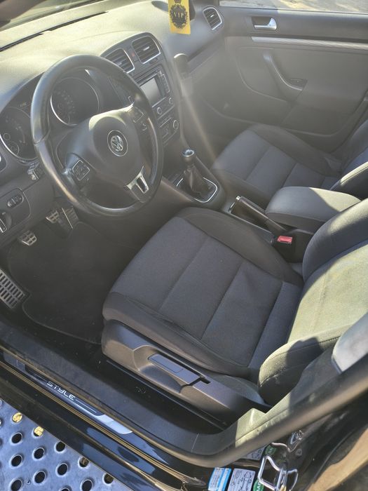 VOLKSWAGEN Golf 2012 — imagine 4