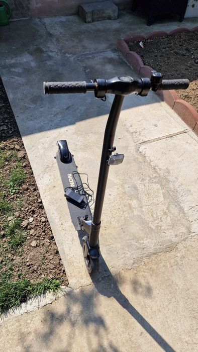 Trotineta electrica Maginon