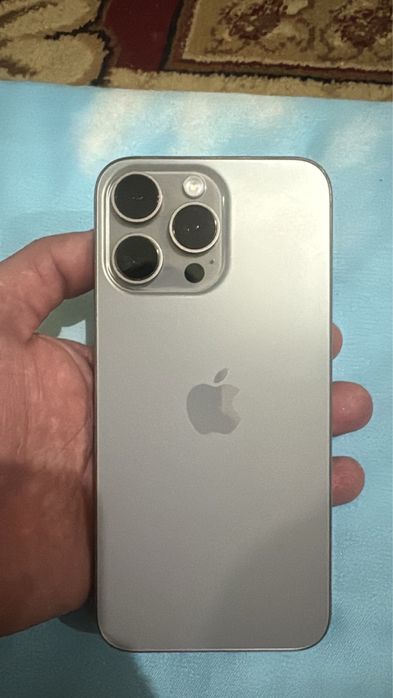 Продаеться Айфон 15 про макс