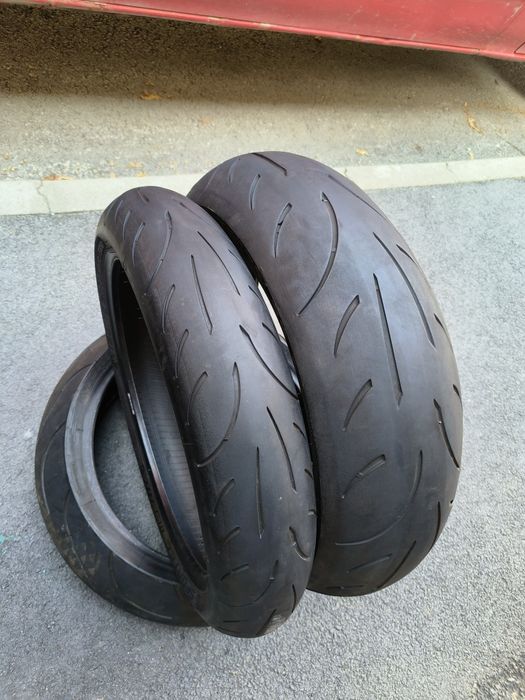 Metzeler Sportec M9RR