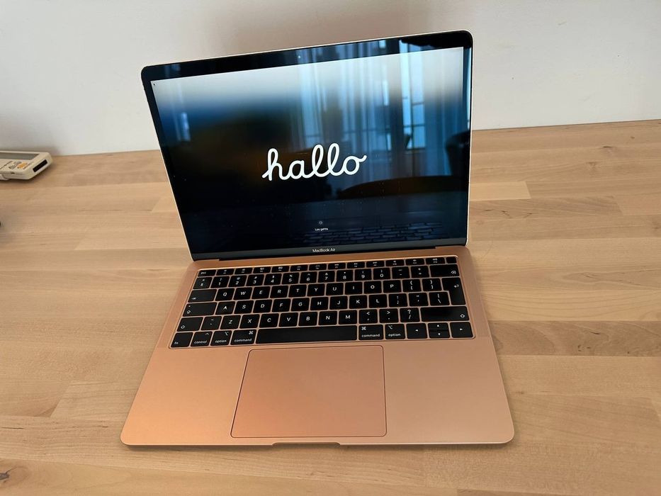 Macbook air 13” 2018 Gold Rose (8 GRAM, 128 GB)