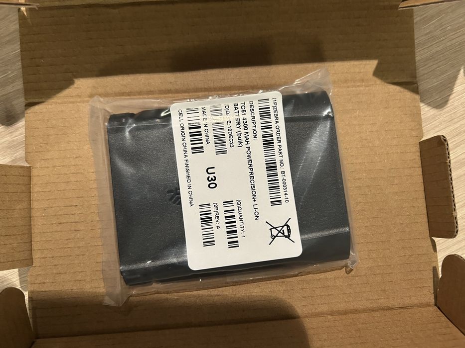 NEW! Zebra RFID TC52 TC520K-1PEZU4P-A6 PDA terminal de date