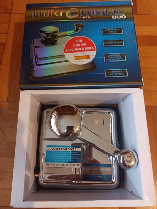 Micromatic Duo, aparat de făcut țigarete.