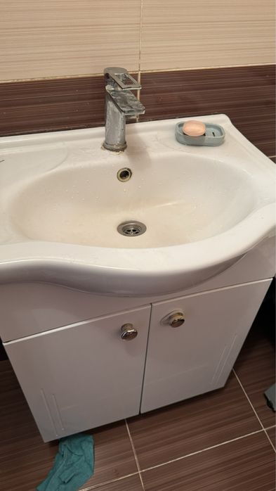 Умывальник  5000 б/у