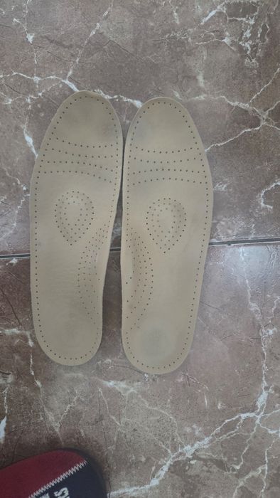 Ортопедические стельки для лечения плоско- вальгуса