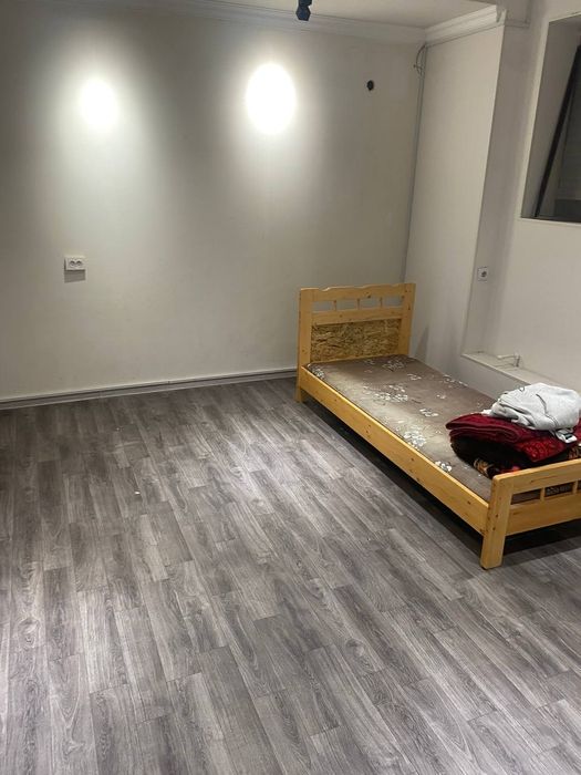 Полуподвальное помещение 76м², "ПАРТСЬЕЗД"  без риэлтора