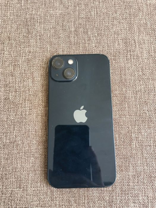 Айфон 13 128 гб.
