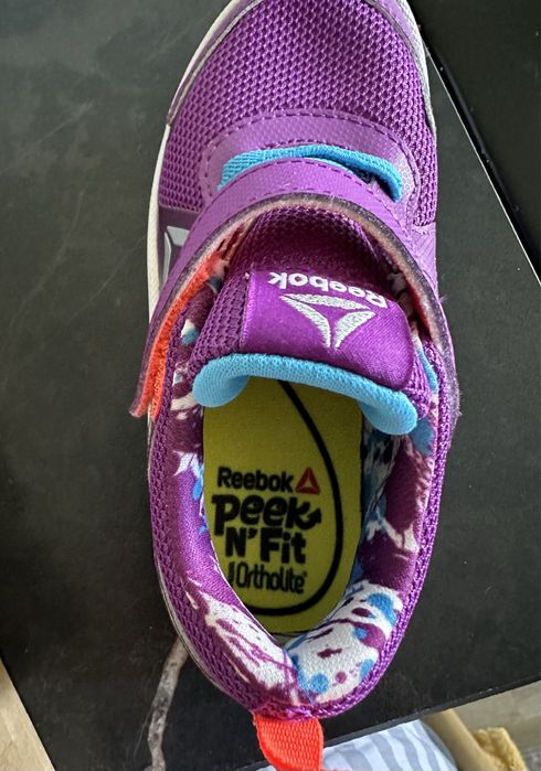 Кроссовки Reebok