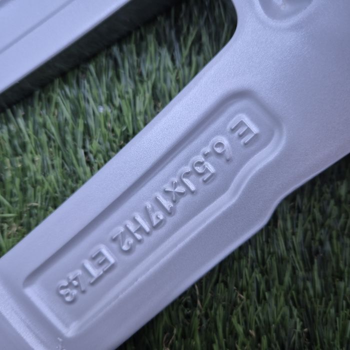 Jante R 17 5x112 Golf,  passat, Sharan, Touran 225 55 17