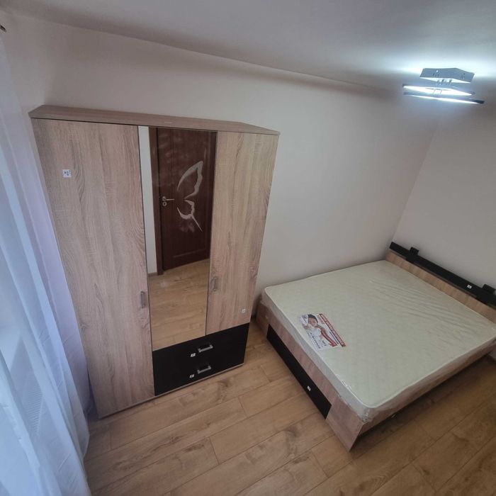 DE inchiriat apartament  3 camere   recent renovat
