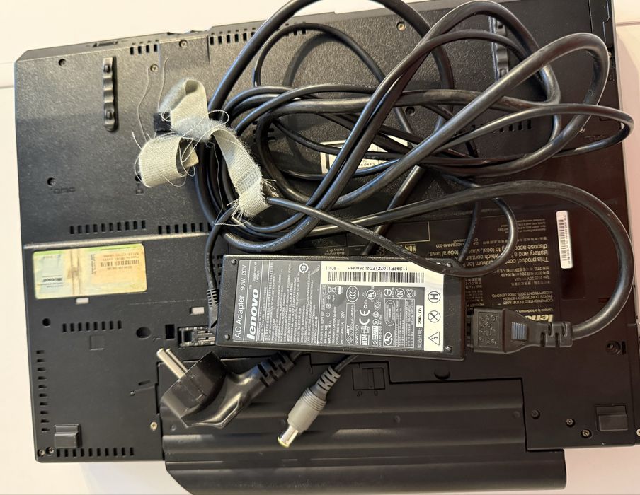 Laptop Lenovo ThinkPad R500