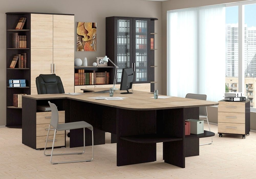 Офисная мебель на заказ. Стол. Шкаф.