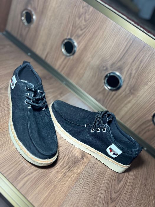 Новые классические туфли