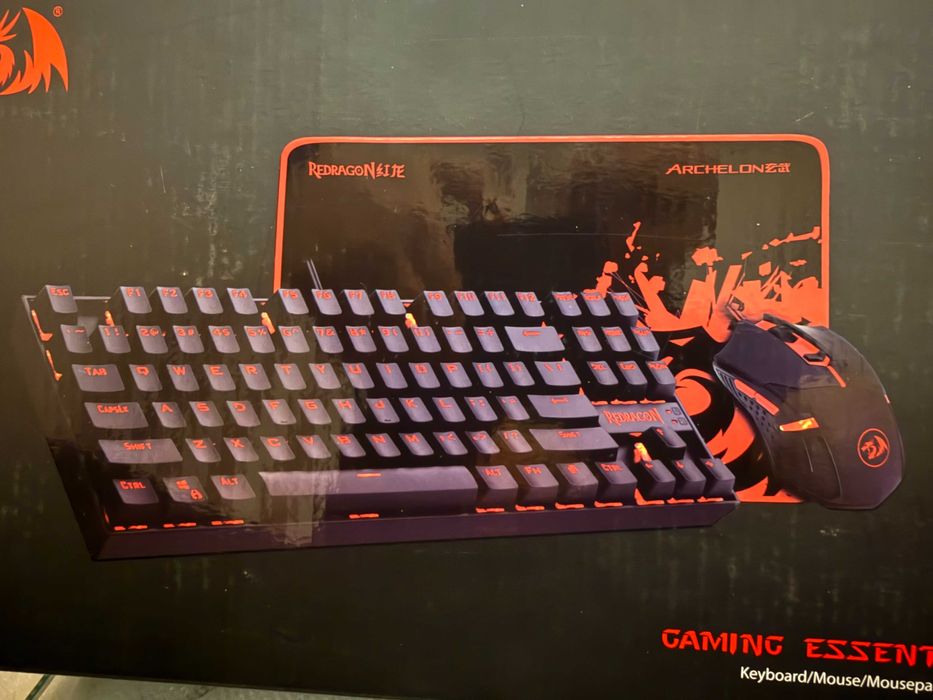 Set gaming Redragon – tastatură + mouse nefolosite