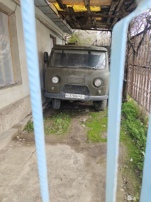 УАЗ бортовой 452