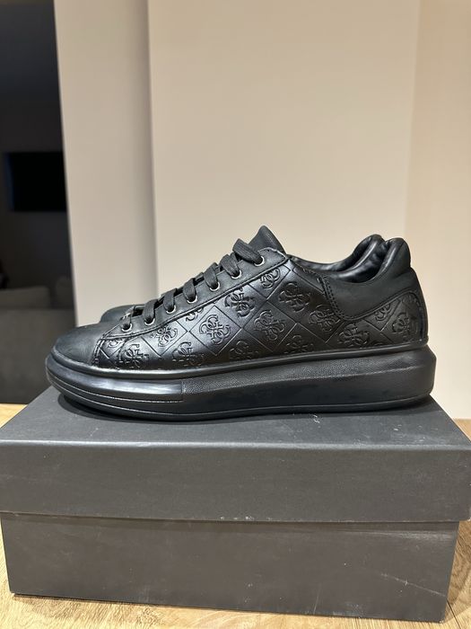 Мъжки сникърси GUESS