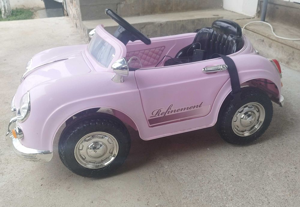 Детски автомобил