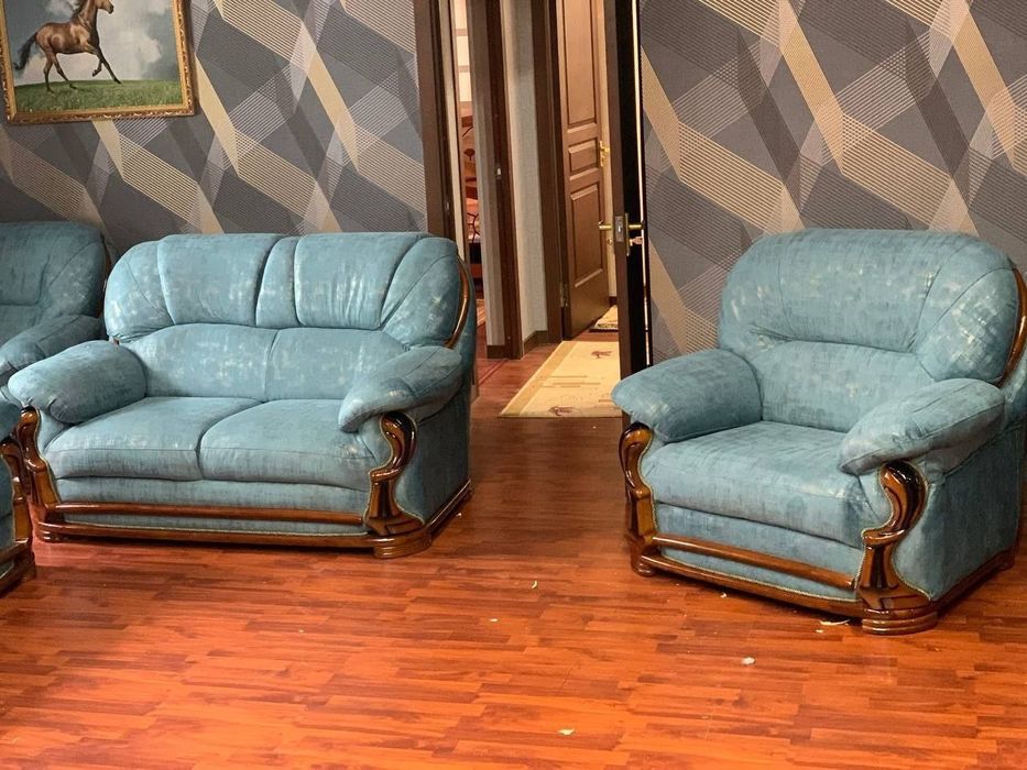 мягкой и корпусной мебели на заказ, а так же оказывает услуги