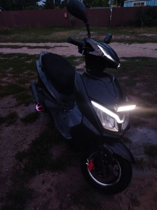 Продам скутер 150ку СРОЧНО