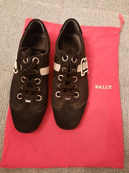 Pantofi + geanta de umăr Bally