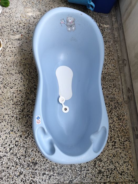 Бебешко корито за къпане