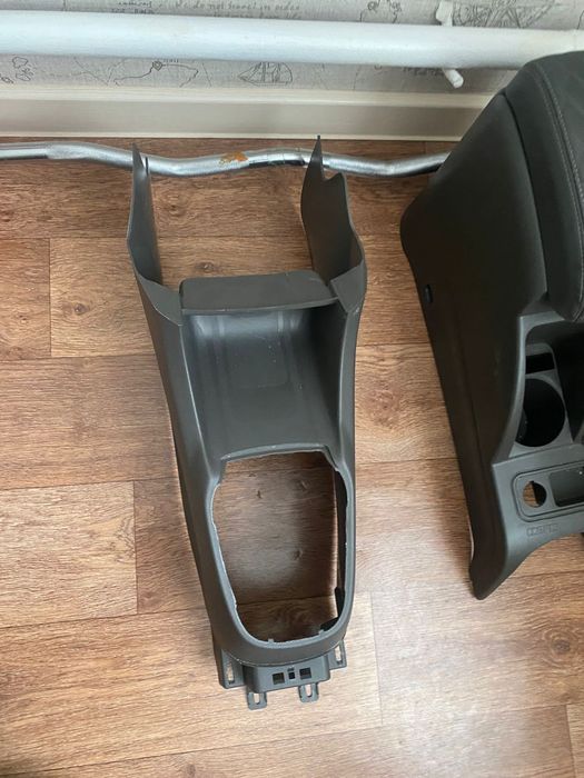 Продам бороду, подлокотник