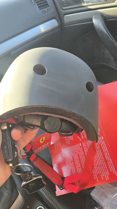 Casca protecție Ferrari