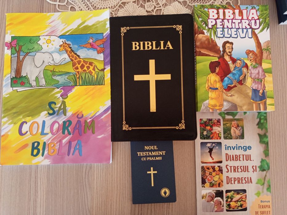 Ofer cărți GRATIS.  Biblia, Biblia pentru elevi, carte de colorat, carte de diabet, stres și depresie și noul testament