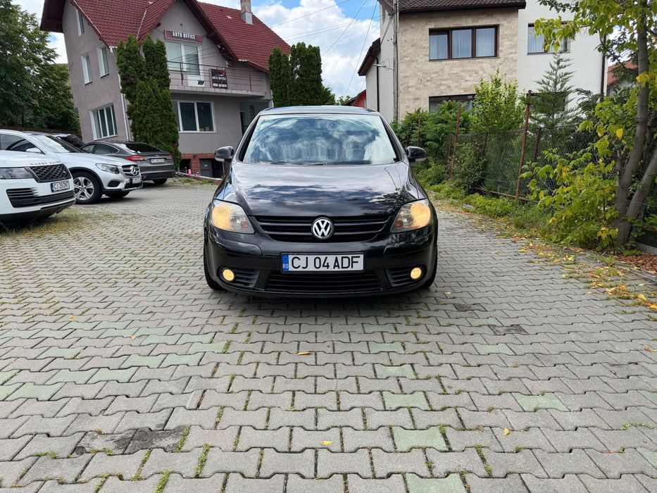 Volkswagen Golf Plus 1.9 TDI DSG / Senzori parcare / Bluetooth