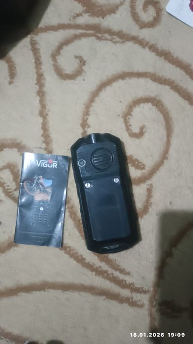 Телефон  Vigor N1