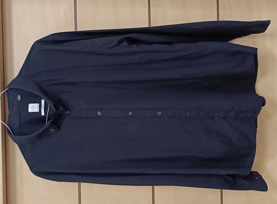 Calvin Klein-One-Slim Fit-Много Запазена