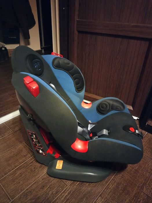 Scaun auto copil cu poziție somn 30 kg max