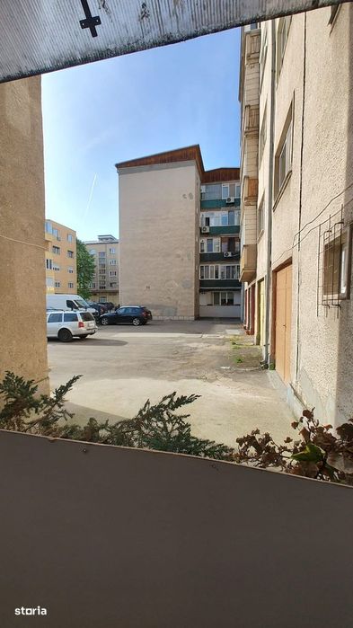 De vanzare apartament 3 camere,parter,zona OPC Deva