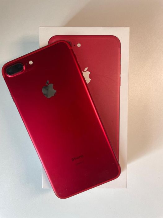 IPhone 7+ (red product)