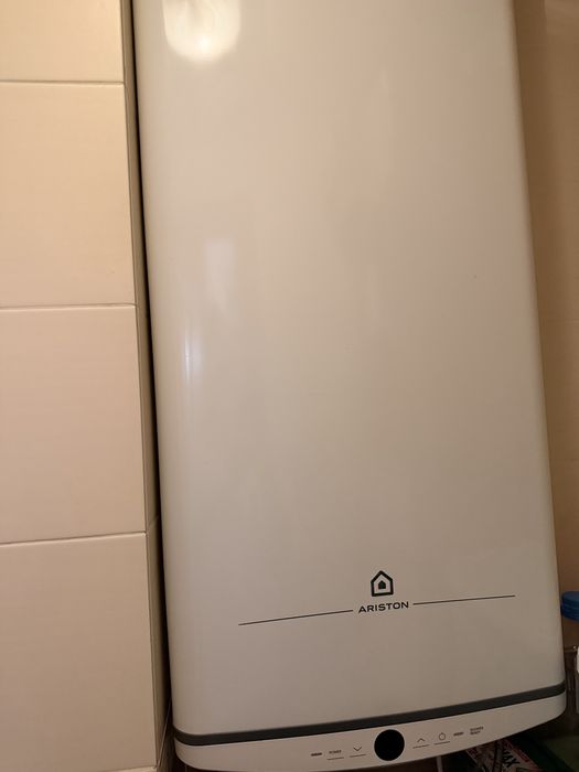 Продаётся титан Ariston