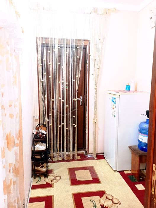 Уй срочно сотилади