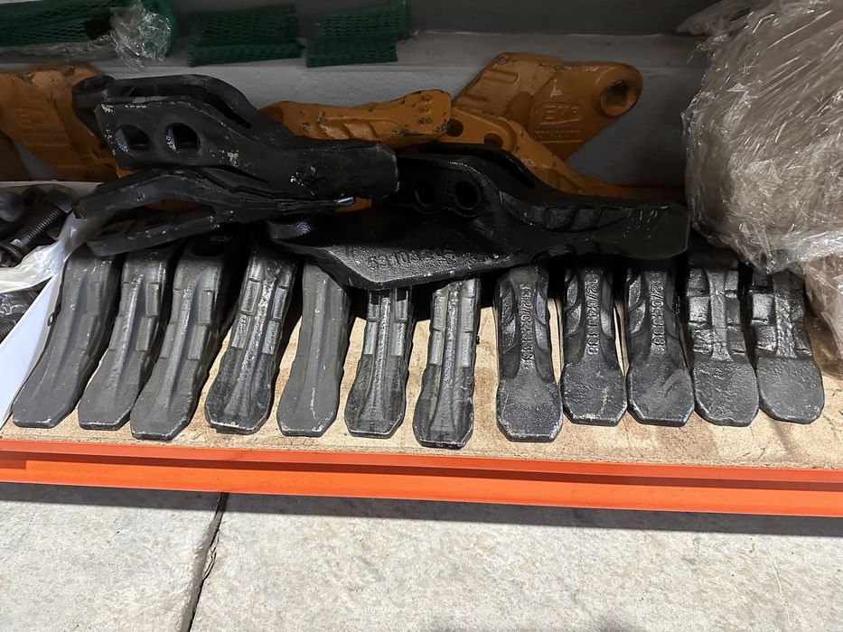 Оригинални резервни части за багери Хидромек Hidromek и JCB
