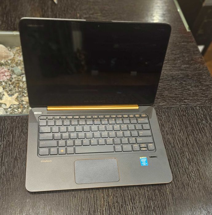 HP EliteBook Folio 1020 Bang & Olufsen Limited Edition