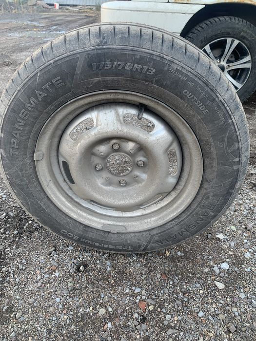 Продам диски с резиной на ваз