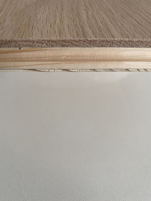 Естествен трислоен висококачествен паркет ЧЕРВЕН ДЪБ внос от Канада