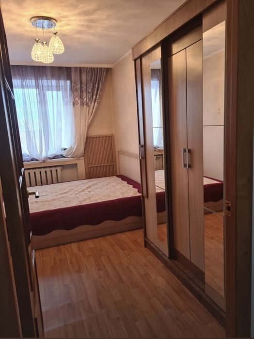 Продается квартира 3 комн. 63кв метр торг